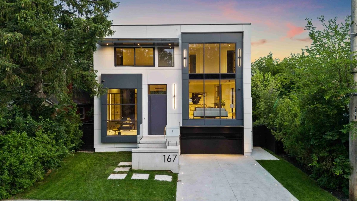 A Newly Built Toronto Residence Balances Modern Design and Timeless Craftsmanship
