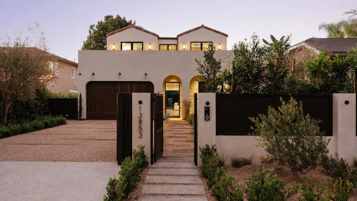 Embrace what Modern California Living Really Looks Like in Sherman Oaks