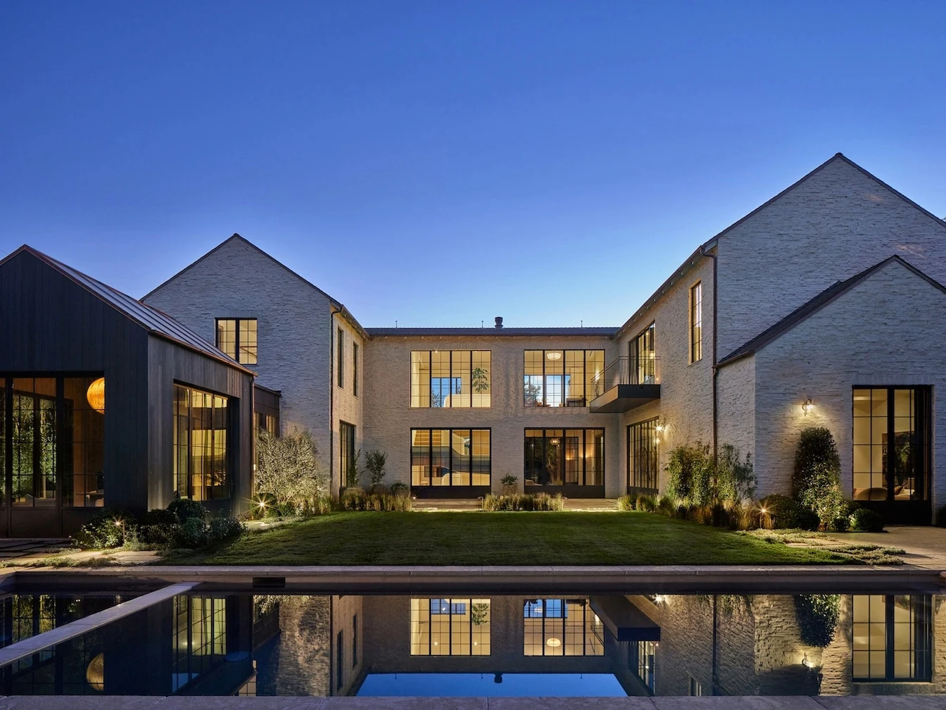 Inside Brentwood’s Nearly $20 Million “Quiet Luxury” Masterpiece on Tigertail Drive