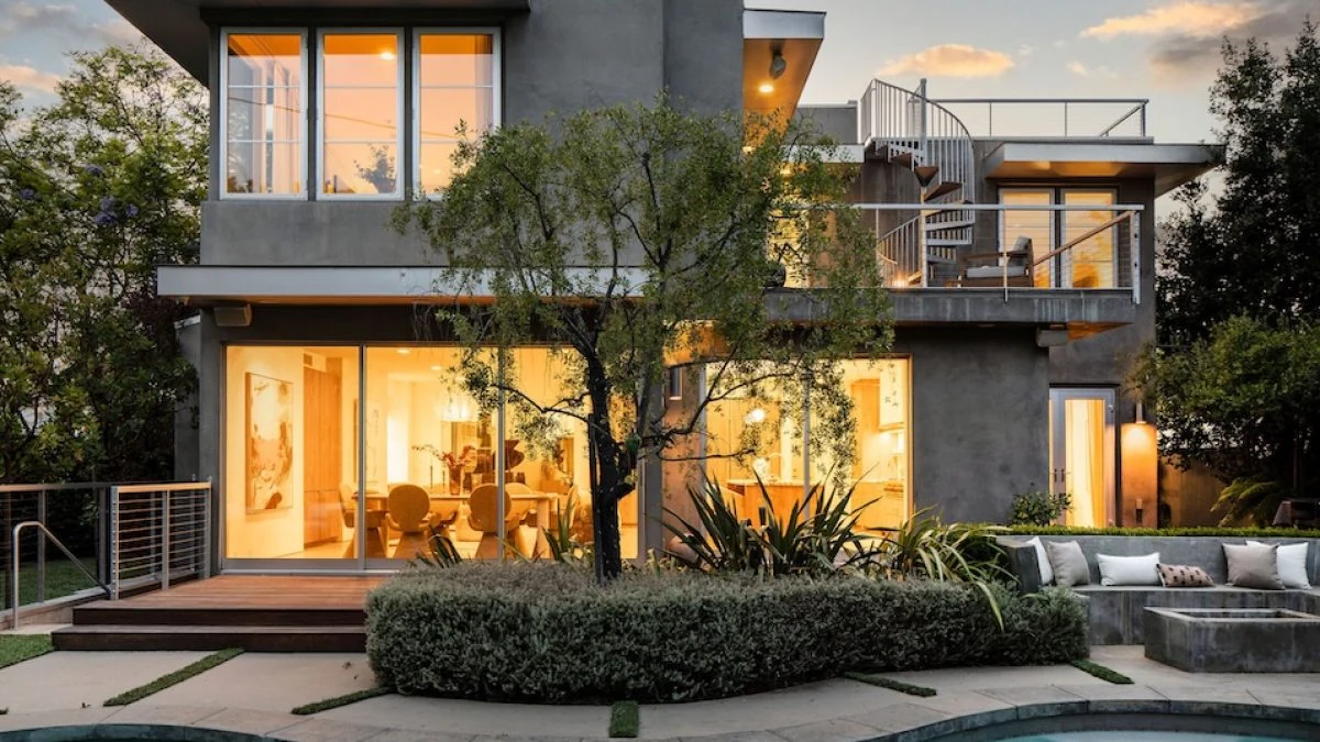Inside El Medio Bluffs’ Most Compelling Contemporary