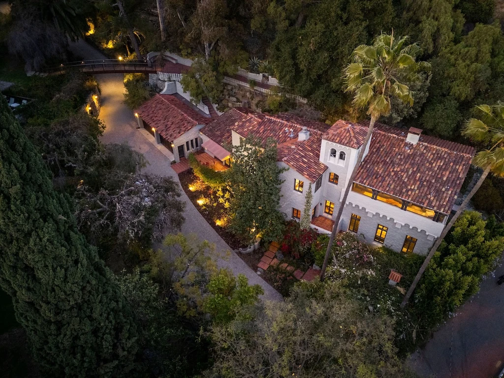 The Anchor of the Canyon: Inside Hollywood’s Most Storied Private Compound